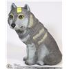 Image 1 : WOLF LAWN ORNAMENT