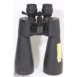 A PAIR OF LARGE 12-36 X 70 BINOCULARS