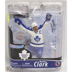 MCFARLANE'S NHL WENDEL CLARK TORONTO MAPLE LEAFS