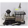 Image 1 : VINTAGE STEAM LOCOMOTIVE MUSICAL DECANTER & GLASS