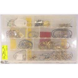 FLAT OF ASSORTED FASHION JEWELLERY