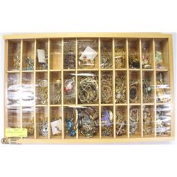 FLAT OF ASSORTED FASHION JEWELLERY