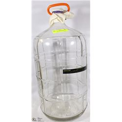 6 GAL GLASS WINE/BEER BOTTLE WITH CARRYING HANDLE