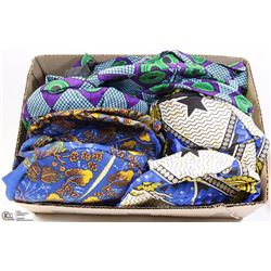 BOX W/8 NEW FABRIC SUMMER PURSE/BEACH