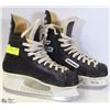 Image 1 : BAUER SIZE 10 MENS SKATES