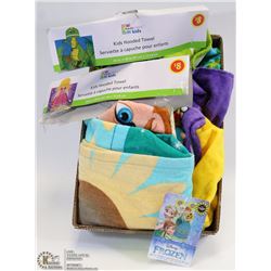 FLAT OF TWO MAINSTAYS KIDS HOODED TOWELS & DISNEY