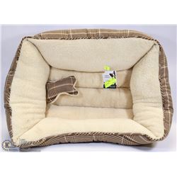SMALL PET BED