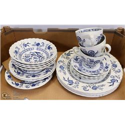 J.MEAKIN BLUE NORITAKE PLATE SETTING