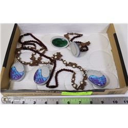 LOT OF 4 DISNEY MOANA SINGING NECKLACES