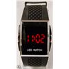 Image 1 : 114) NEW LED WATCH