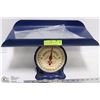 Image 1 : VINTAGE NURSERY QUEEN BABY SCALE - AR LITE MFG