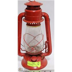VINTAGE DIETZ JUNIOR NO. 20 RED METAL LANTERN