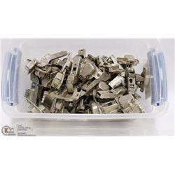 216) PLASTIC CONTAINER WITH HINGES