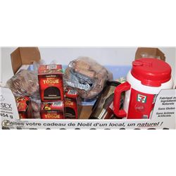 219) BOX OF VARIOUS ITEMS INCLUDING 4 CAPTAIN