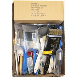 BOX OF ASSORTED PAINT BRUSHES