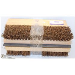 LOT OF 4 BRUSH HEADS