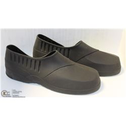 RUBBER SHOE COVERS SIZE LARGE