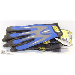 2 PAIRS OF MECHANIX SMALL GLOVES