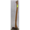 Image 1 : AXE WITH WOOD HANDLE