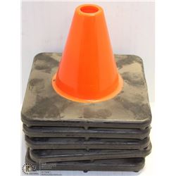 LOT OF 5 MINI PYLONS