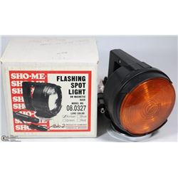 FLASHING SPORLIGHT ON MAGNETIC BASE