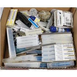 LARGE ASSORTMENT OF TAP & DIE