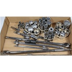 LOT OF 1/2" DRIVE & 3/8" DRIVE SAE SOCKETS