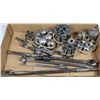 Image 1 : LOT OF 1/2" DRIVE & 3/8" DRIVE SAE SOCKETS