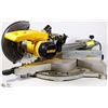 Image 1 : DEWALT SLIDING COMPOUND  SAW