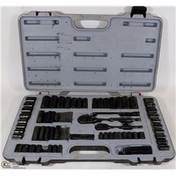 HUSKY SOCKET KIT  MISSING SOME PIECES