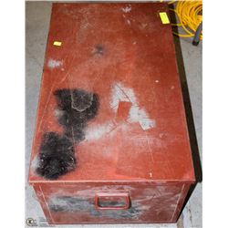 LARGE METAL TOOL BOX