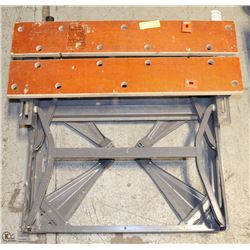 BLACK & DECKER WORKBENCH