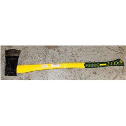 FIBREGLASS HANDLE AXE