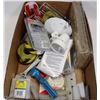 Image 1 : BOX WITH ASSORTED CONTENTS
