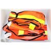 Image 1 : LOT OF 3 MESH HIGH-VISIBILITY REFLECTIVE VESTS