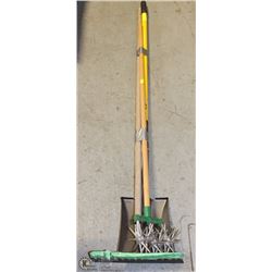 LOT OF 3 GARDEN TOOLS