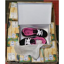 CASE WITH 11 PAIRS OP GIRLS SHOES