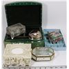 Image 1 : 228) BOX OF JEWELLERY BOXES.