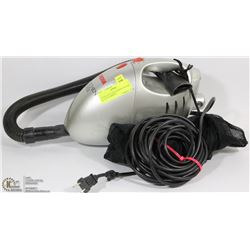 EUREKA KITCHEN KEEPER VACUUM W/ ATTACHMENTS