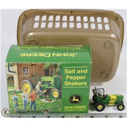 JOHN DEERE METAL TRACTOR AND SALT AND PEPPER SET