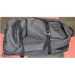 TRAVEL BAG ON WHEELS