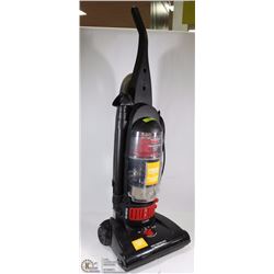 BISSELL POWERFORCE HELIX TURBO VACUUM