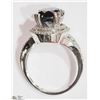 Image 4 : #10)14 WHITE GOLD AND BLACK DIAMOND RING WITH COA