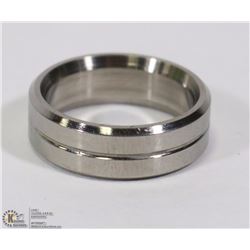 STAINLESS STEEL RING WITH THE BOX