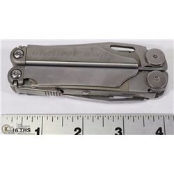 POLICE SEIZURE LEATHERMAN WAVE MULTI TOOL