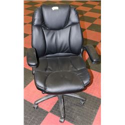 LEATHER OFFICE CHAIR