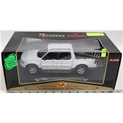 MAISTO FORD EXPLORER SPORT TRAC DIE CAST