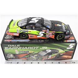 ACTION RACING DIE CAST DALE EARNHARDT #5