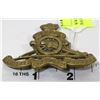 Image 1 : WWII CANADIAN ARTILLERY CAP BADGE ISSUED 1832