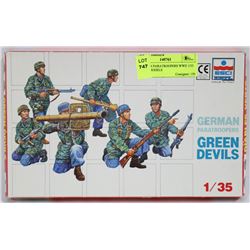GERMAN PARATROOPERS WWII 1/35 SCALE MODELS